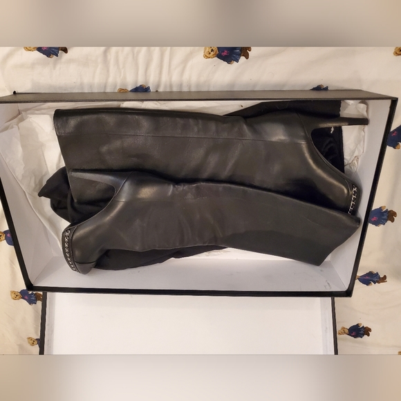 Chanel Boots - Picture 17 of 17